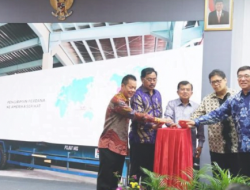 Wapres Jusuf Kalla Dan Gubernur Kepri Bangga Wireless Teknologi Tinggi Diproduksi di Batam
