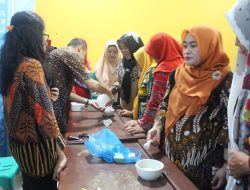 Warga Tanjung Ayun Sakti Ikuti Pelatihan Identifikasi Boraks dan Formalin