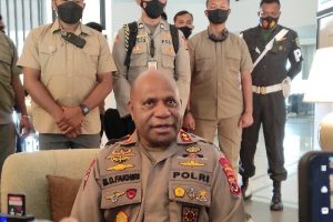 Baku Tembak dengan TNI-Polri, KKB Bakar Tower Bandara Ilaga Papua