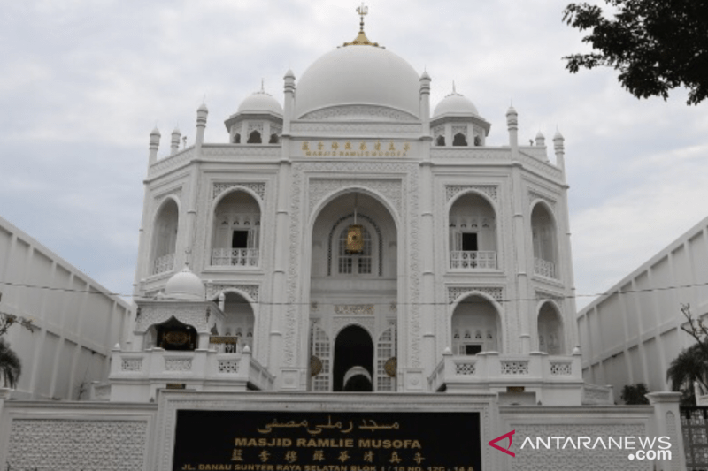 Masjid di Jakarta yang Masuk Zona Merah tak Gelar Shalat Jumat - Ulasan.co