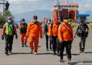 Basarnas Surabaya Kirim Tiga Kapal Bantu Cari Korban KMP Yunicee