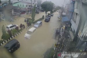 Dua Hari Diguyur Hujan, Samarinda Dilanda Banjir hingga Longsor