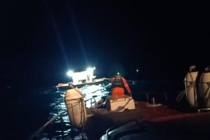 Angkut 18 Penumpang, Kapal Mati Mesin di Perairan Halmahera Selatan
