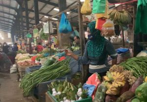 Pedagang Pasar Bintan Center Menjerit Rugi Pasca Dirazia Rahma