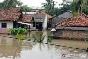 Ratusan Rumah di Cikarang Terendam Banjir Kali Ulu