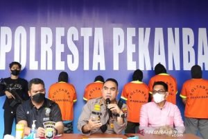 Lima Pengguna Hasil Tes PCR Palsu di Bandara Pekanbaru Ditangkap Polisi