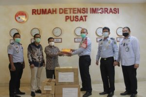Rudenim Pusat Tanjungpinang Terima Bantuan Alkes dari Tim Penggerak PPK Kepri