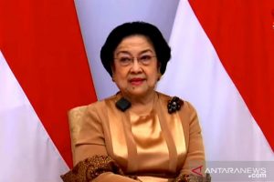 Megawati Prihatin, Jokowi Dapat Kritikan Tidak Beretika