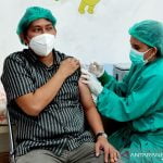 Pabrik Vaksin Kolaborasi Dengan China Menguntungkan Indonesia
