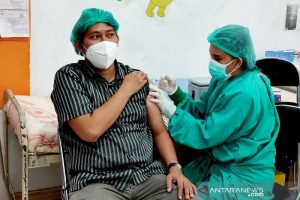Pabrik Vaksin Kolaborasi Dengan China Menguntungkan Indonesia