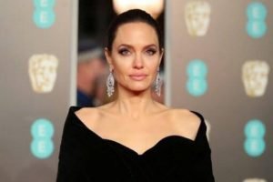 Angelina Jolie Bikin Akun IG Demi Suarakan Nasib Perempuan Afghanistan
