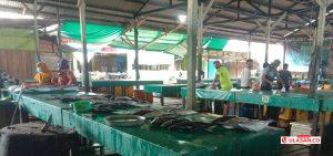 Nelayan Tak Melaut, Pedagang Pasar Ikan Natuna Tutup Lapak