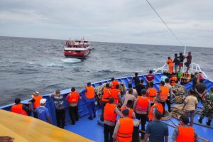 293 Penumpang Kapal Patah Kemudi di Perairan Kepsul Diselamatkan