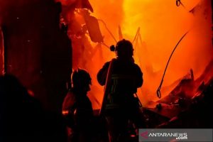 Kebakaran Pasar Baso Agam Telan Kerugian Ditaksir Rp2,5 Miliar