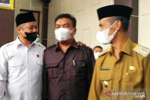 Ingin Rawat Orang Tua, Anggota DPRD Solsel Mengundurkan Diri