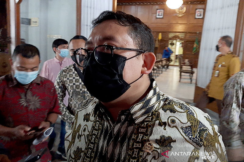 Fadli Zon: Indonesia Harus Keras Pertahankan ZEE Natuna Utara