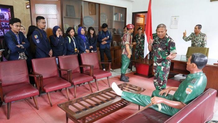 Fakta-Fakta 'Hilangnya' Patung Soeharto DKK di Kostrad, Ada Apa?