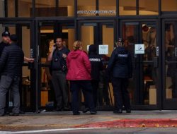 Dua Orang Tewas Aksi Penembakan di Pusat Perbelanjaan Amerika Serikat