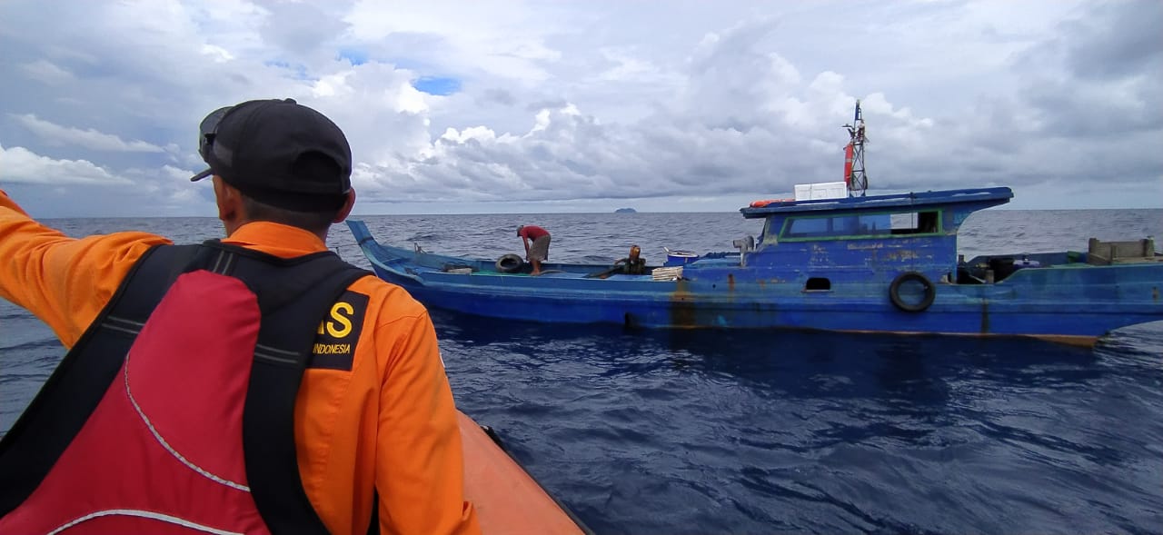 Tim SAR Gabungan Temukan Kapal Mati Mesin di Perairan Kepulauan Anambas