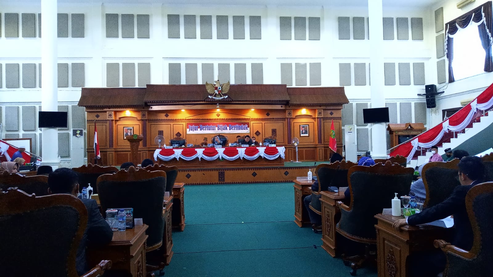 Wali kota Tanjungpinang Tidak Hadir, DPRD Ajukan Hak Angket