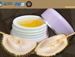 Mahasiswa Olah Kulit Durian Jadi Kirim Anti-Jerawat