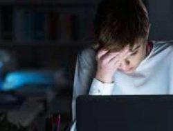 Psikolog: Batasi Anak Memegang Gawai Cegah Perudungan Siber