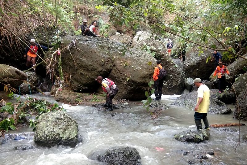 Basarnas Cilacap Susuri Sungai Sampang Cari Warga Tenggelam