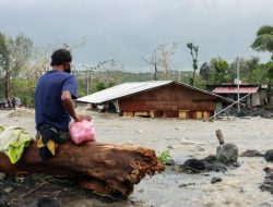 Siklon Tropis Kompasu Filipina Tewaskan Sembilan Orang