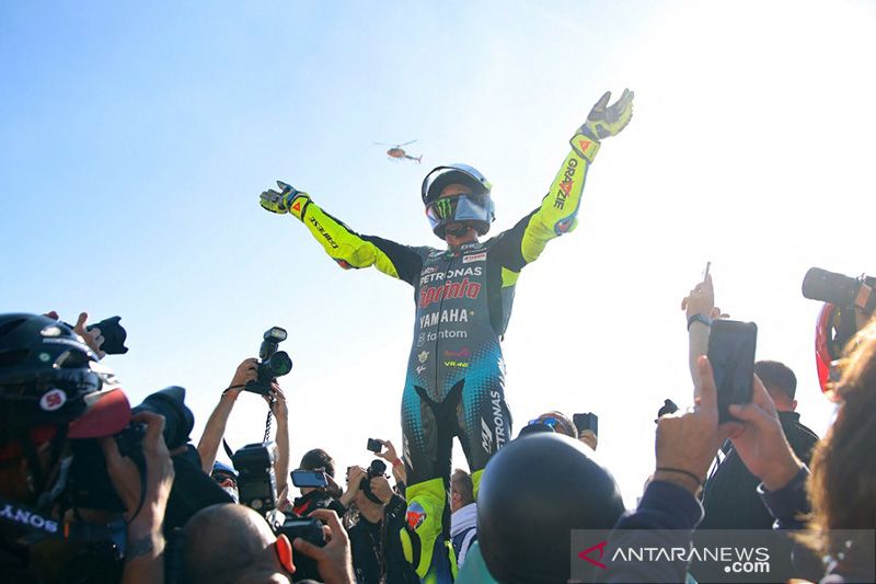 Sah! Valentino Rossi Dinobatkan sebagai Legenda MotoGP