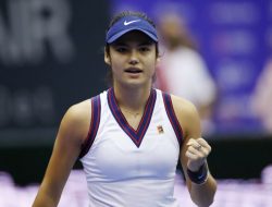 Tumbang di Linz Open, Emma Raducanu Punya Pelatih Baru