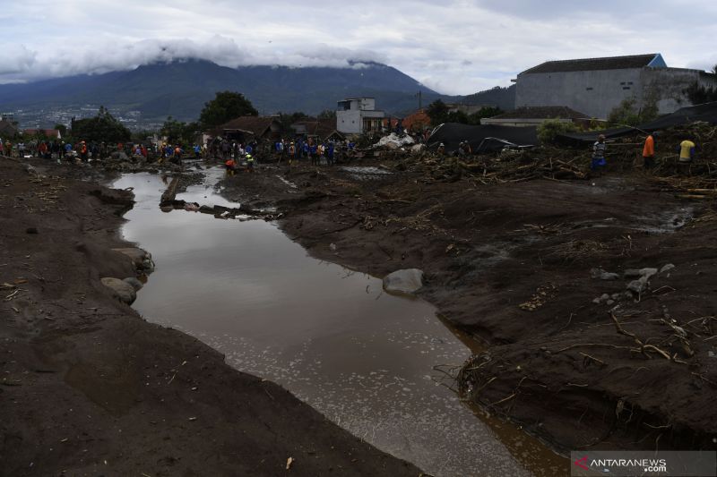 13 Korban Banjir Bandang Kota Batu ditemukan