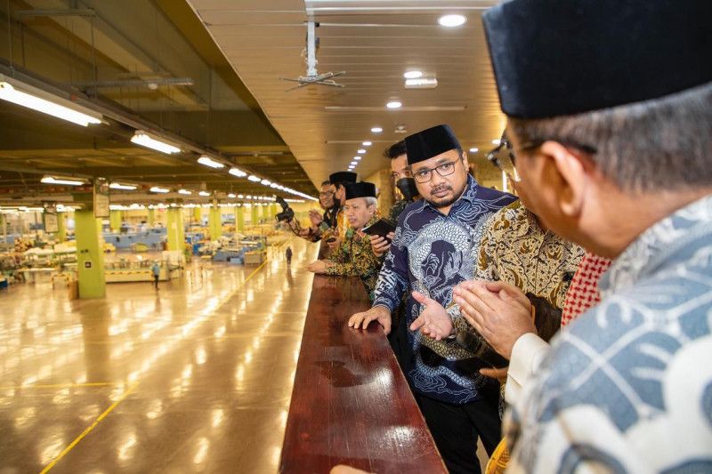 Menteri Agama Kunjungi Percetakan Al Quran di Madinah