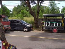 Tak Bayar Pajak, Baliho Dicopot Satpol-PP Kota Tanjungpinang