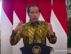 Jokowi Akan Lawan Gugatan Soal Larangan Ekspor Bahan Mentah