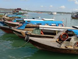 Penambang Pompong Menilai Agar ke Pulau Penyengat Disertai Asuransi