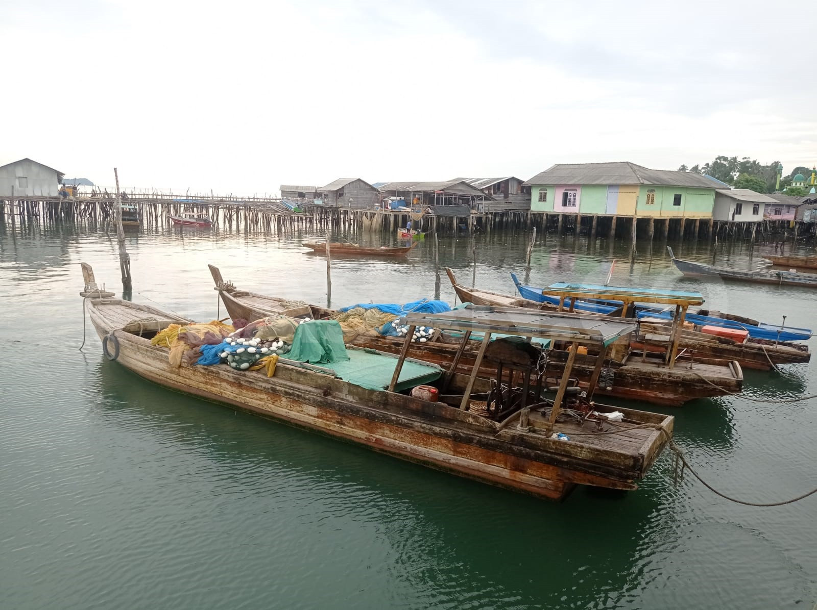 Penghasilan Nelayan Pulau Dendun Menurun Akibat Susah Tangkap Bilis karena Cuaca Buruk