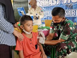 Lanud RHF Gelar Serbuan Vaksinasi Anak di SD 009 Tanjungpinang