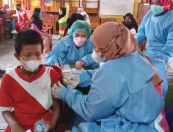 7.749 Anak Usia 6-11 Tahun di Natuna Disuntik Vaksin COVID-19