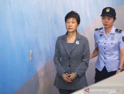 Presiden Moon Jae-in Ampuni Mantan Presiden Korsel yang Dipenjara karena Korupsi
