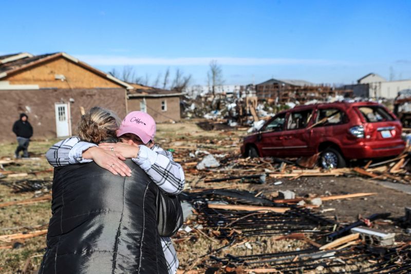 Delapan Pekerja Pabrik Lilin Tewas Akibat Tornado di Kentucky