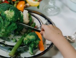 4 Cara Siasati agar Anak Suka Konsumsi Sayur
