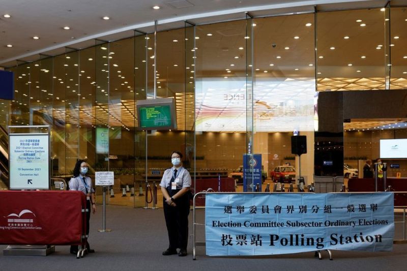 Hong Kong Kerahkan 10 Ribu Polisi Amankan Pemilu Legislatif