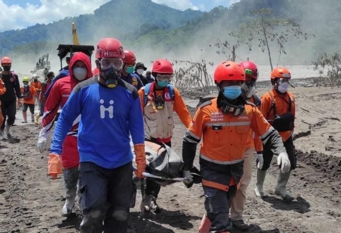 Korban Meninggal Bencana Gunung Semeru Bertambah Jadi 43 Orang