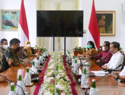 Jokowi Terima 24 Nama Calon Anggota KPU dan Bawaslu RI