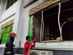 Penyebab Kebakaran Gedung DPRD Batam Tunggu Hasil Penyelidikan Polisi