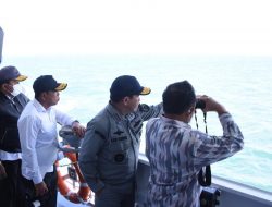 Kepala Bakamla Bersama Mendagri, Wamenhan dan Gubernur Kepri Tinjau Karang Singa