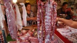 Daging Babi Mahal, Warga Thailand Pilih Makan Daging Buaya