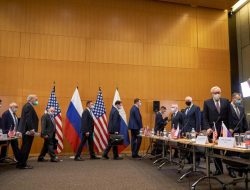 Rusia Akan Ajukan Jaminan Keamanan saat Pertemuan NATO