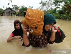 Banjir Melanda Aceh Utara Sebabkan Puluhan Ribu Warga Mengungsi