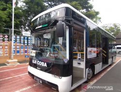 Penyandang Disabilitas Kota Solo Difasilitasi Bus Low Deck